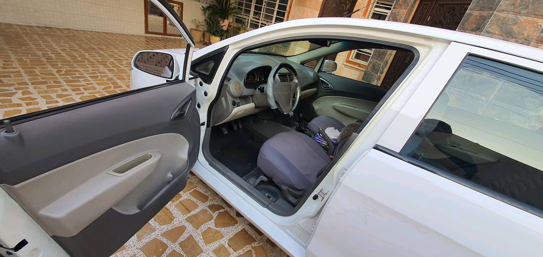 شوفليت سايل 2012
بيع او معارض بسيارة 
السيارة بيها ضربات  والسيارة  بيها منظومة غاز 
السيارة باسمي 
عندك سيارة دز صورها ان شاء الله نستفاد 
والسعر 55  
***********
***********
***********