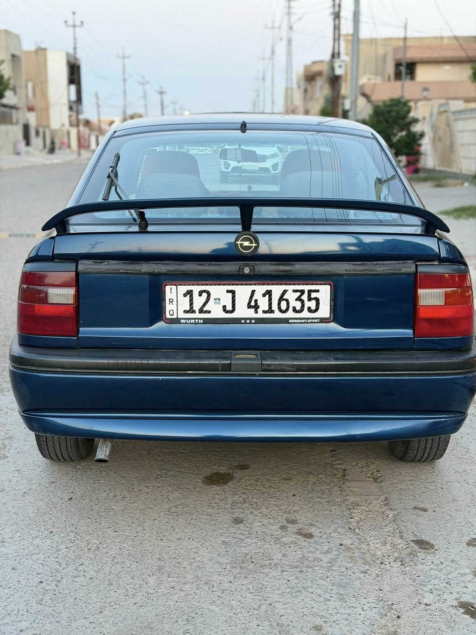 السلام عليكم👋
اوبل فكترا 1993🇩🇪 
محرك 1.6 كير عادي
رقم نينوى سنوية جاهزة السيارة باسمي
وياها كابون بانزين  
السياره بحاله جيده✔️ 
صبغ عام للجمالية السيارة نضيفة حيل
📌السعر 45 ورقة وبيها مجال
العنوان موصل قضاء الحمدانية
للاستفسار : ‭***********‬
او ‭***********‬
