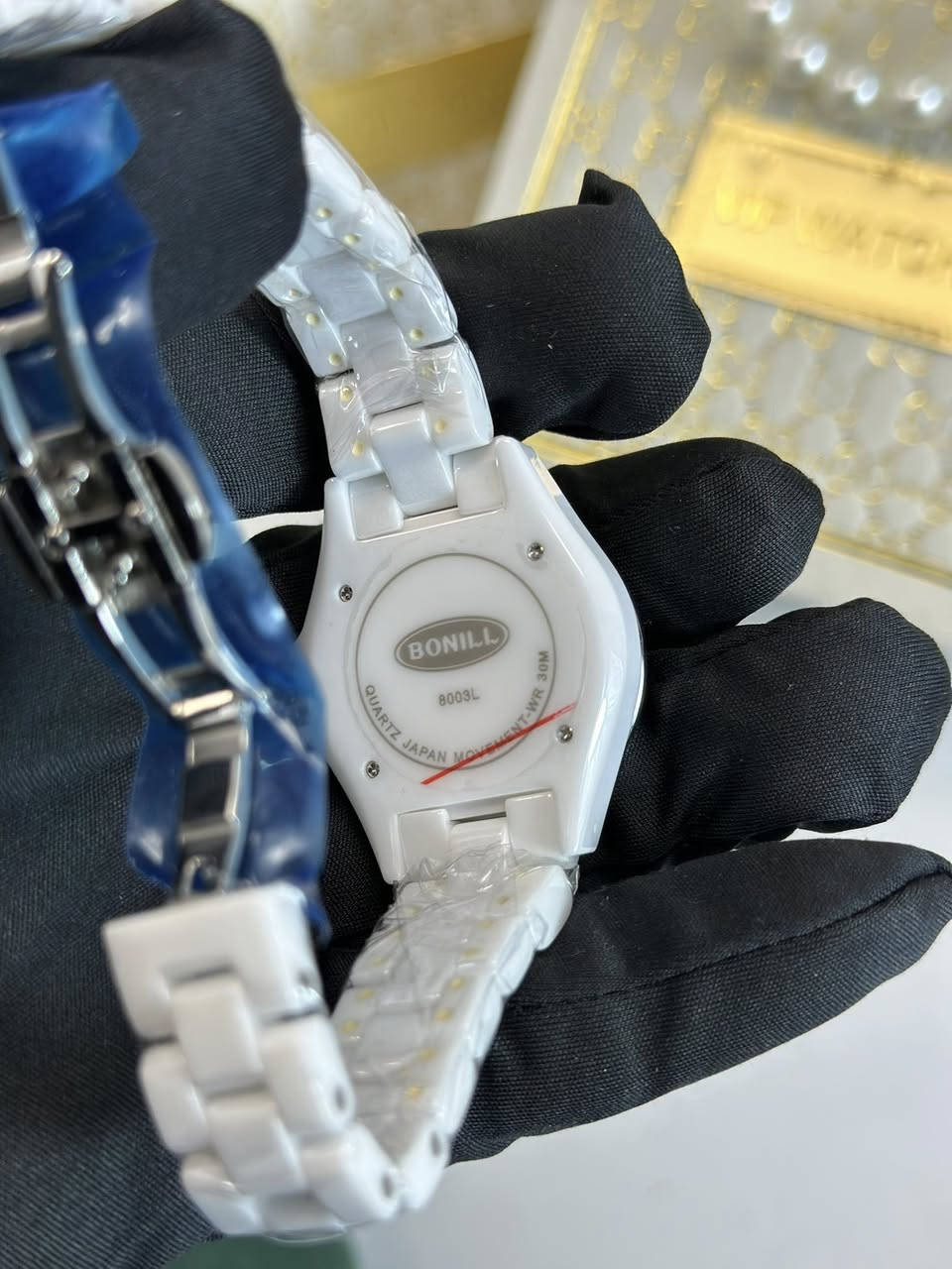 ساعه نسائي سيراميك بلكامل
ماركه اصليه PONILL 
مكينه ياباني 
مقاومه للماء قفل فراشه 
مع علبه VIP
30 الف على اول تم


**إذا كنت صاحب هذا الإعلان وتريد حذفه لأي سبب، رجاءا أرسل رسالة إلى الدعم الفني**