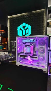 تجميعة ابيض • RTX 5070TI • R7 7800X3D