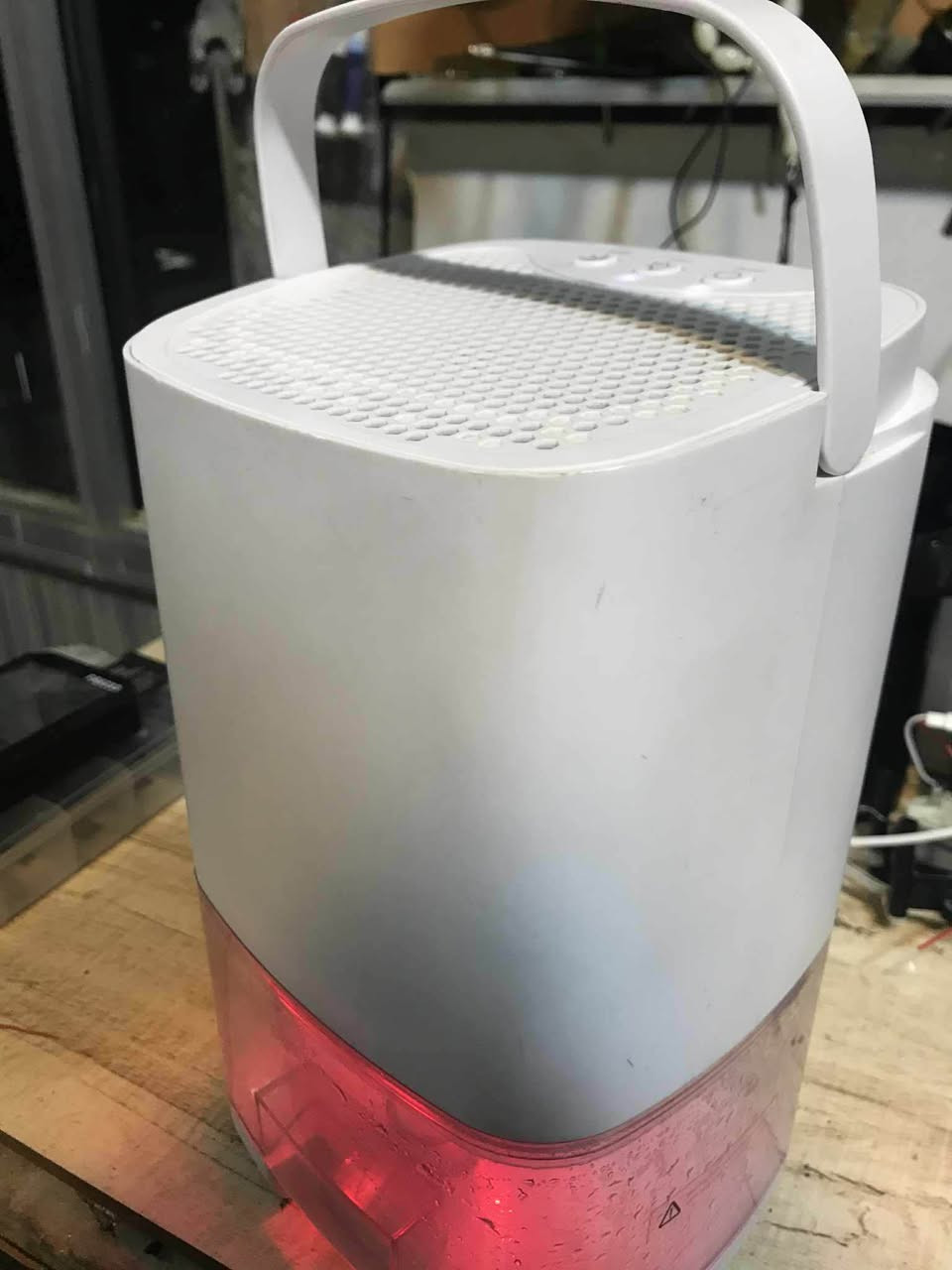 جهازی لابردنی شێ و پاککەروەی هەوایە
بەکارهاتووە ئی بالەیە 
بە شەرتی بێ عەیبی
گڵۆپی لیدی هەیە بۆ بینینی شێی کۆکراوە 
وە بۆ جوانیش دەبێت کە لیدەکەی چەند ڕەنگێکی هەیە
دوو جۆر خێرایی هەیە 
وە کاتی پڕ بوونی خەزانەکەی خۆی دەکوژێتەوە
محاویلەی خۆی لەگڵ دایەو کارەبایەکی کەمی پێویستە
قیاسی بچوکە 
نرخی ۱٥٠٠٠ دینار بێ معامەلە بەس محاویلەکەی بایی ۱٠٠٠٠ دەبێت
شوێن: سلێمانی ،نزیک هەواری شار
ژ.م: ٠۷۷۱/۹۹٠/۳۱/۲٦ واتس اب و ڤایبەر السليمانية, العراق


**إذا كنت صاحب هذا الإعلان وتريد حذفه لأي سبب، رجاءا أرسل رسالة إلى الدعم الفني**