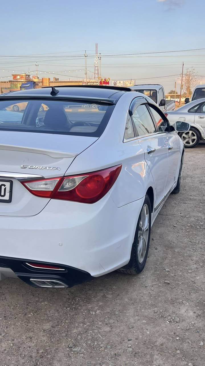 السلام عليكم سوناتا ٢٠١١ خليجي كفاله عدا البنيد رش اثر فابلون سونارها بالمنشور
رقم سليمانيه دولي سنويه جديده السياره كير مكينه صدر خير من الله مكينه ٢٤٠٠ دوش السياره فول عدا البصمه
بانورامه
اشاير مري
مري شفط
داخل بيجي
تحكمات جهتين
حساس خلفي
ويل كب 
يدات نيكل 
سعرها ١١٣ بيها شي بسيط سياره جديده مكان دجيل 
***********
بيع او مراوس راسل وتساب خاص ما ررد
