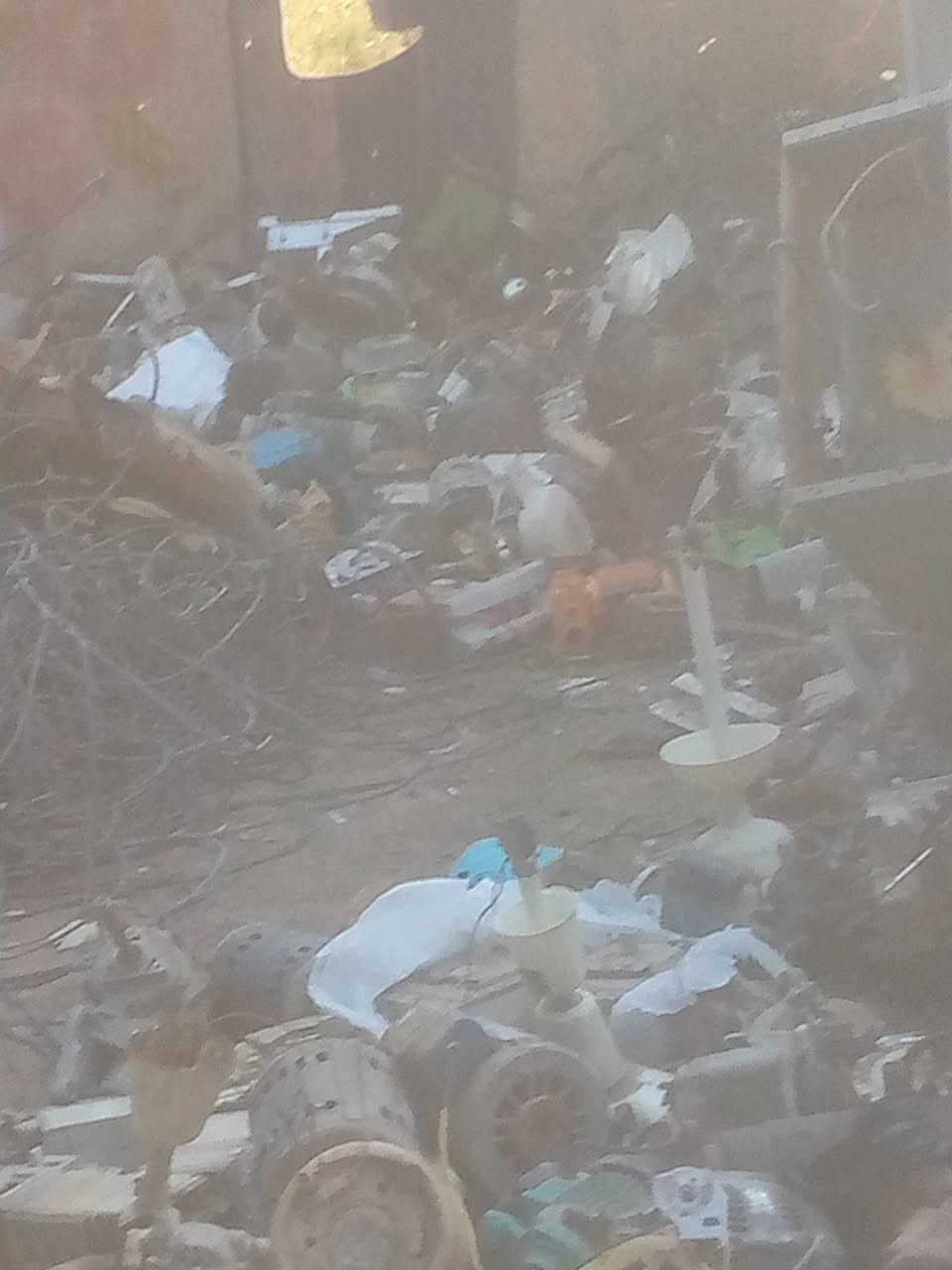 غراض عتيك للبيع مطروح ***********
