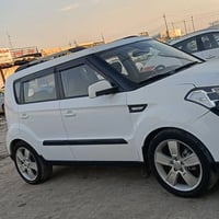 سول • ٢٠١١ • ١٢٠٠٠٠