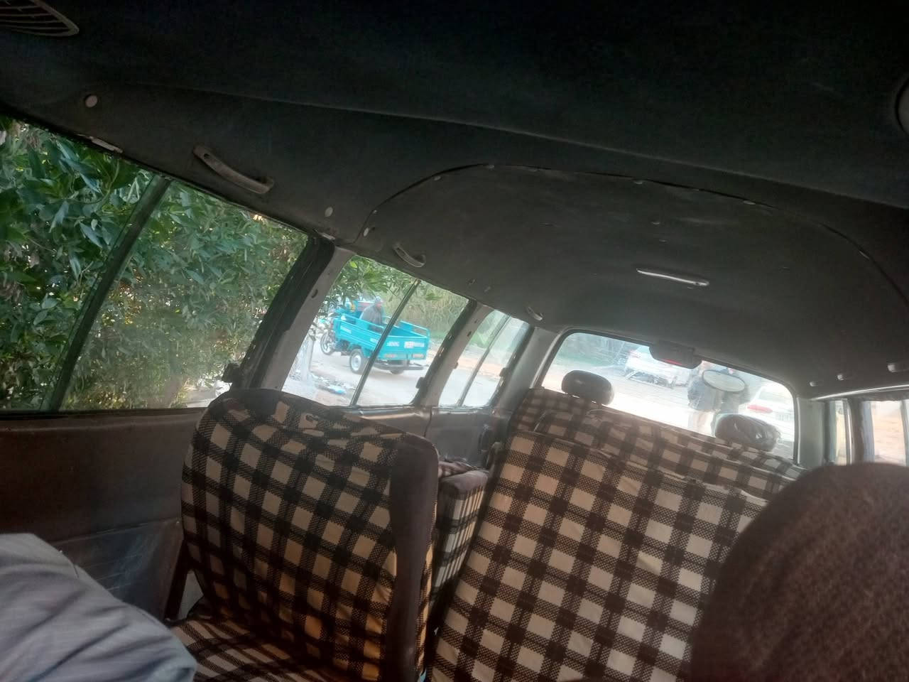 السلام عليكم ابريجو رقم بصره انكليزي سنويه ما صاقطه وصل وبحث جدد مكينه بيها بخار بس  مديل 2002   *********** بي وتساب
