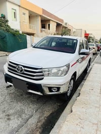 تويوتا هايلكس • ٢٠١٧ • ١٧٥٠٠٠ كم