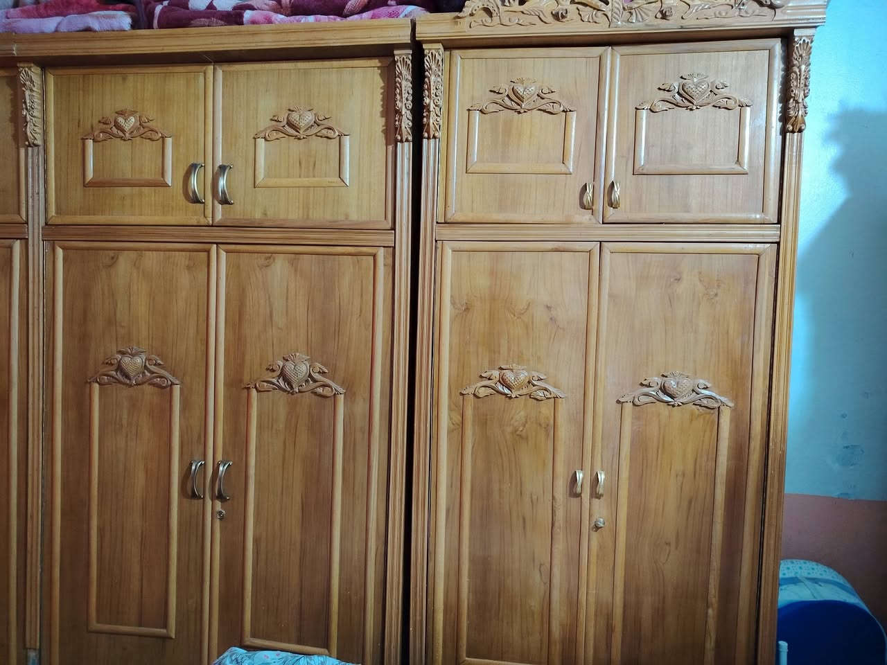 السلام عليكم 
غرفه خشاب مستخدمه البيع  
التواصل خاص موجود 
***********
