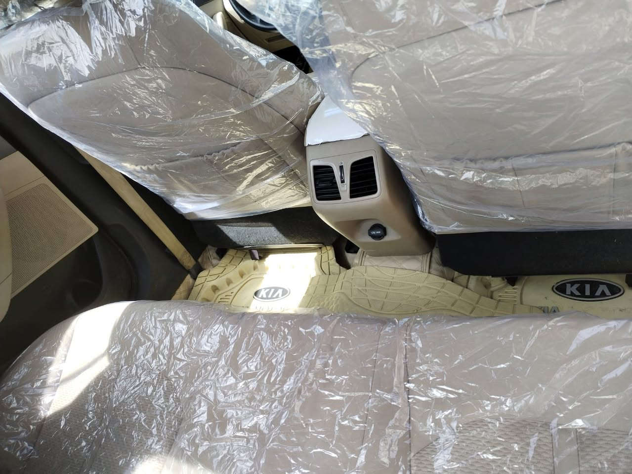 للبيع سوناتا 2016
خليجي نص فول 
رقم اربيل تحويل ثاني يوم 
بيه شبر بجاملغ خلفي حك شبر 
ول باقي كفاله عامه 
سيارت جاهزه عل وضع شركه 
كير ومحرك مكفولات ممفتوحات ابد 
مكينه دوش عل شركه 
سعر 153 وبيها مجال 
عنوان فلوجه 
‏***********‏
‏7505686312‏0
