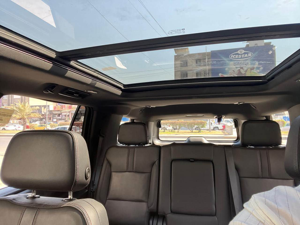 ‏2022 Chevrolet Tahoe RST
شيفروليه تاهو  RST2022

محرك V8 سعة 5.3 لتر 
265 كيلو وات] عند 5600 دورة في الدقيقة، عزم دوران 383 رطل-قدم [518 نيوتن متر] عند 4100 دورة في الدقيقة)
مواصفات معروفة.
 دفع رباعي 
نظام تثبيت السرعة التكيفي
أندرويد أوتو
أبل كار بلاي
التحكم التلقائي في المناخ
كاميرا محيطية
بلوتوث
مصابيح الضباب
مقاعد مُدفأة
الدخول بدون مفتاح
تحذير مغادرة المسار
مساعدة الحفاظ على المسار
مقاعد جلدية
أجهزة استشعار/مساعدة وقوف السيارات
باب خلفي كهربائي
مقاعد كهربائية
مساحات استشعار المطر
مكيف خلفي
بدء التشغيل عن بعد
وسائد هوائية جانبية
حزمة السحب
..محيطي Bose مزود بـ 10 مكبرات صوت مع 

فتحه سقف بانوراما كشنات جلدVكشنات كهرباء شاشه كبيره تدعم ابل كار بلي شاشه العداد كذالك تدعم كار بلي اوتبارك سياره مري كهرباء صندوق كهرباء شفتات ستيرن كير تعليك الجديد نضام الترحيب عند الاقتراب 

صندوق الأمتعة عن بُعد، دخول بدون مفتاح
عجلات، 22 بوصة × 9 بوصة (55.9 سم × 22.9 سم) مطلية باللون الأسود اللامع (تتضمن أقفال عجلات (SFE)، LPO.) (قياسية)
إطارات سوداء مقاس 22 بوصة لجميع المواسم
275/50R22SL
الإطارات، 275/50R22SL لجميع المواسم، لون أسود (قياسي)
عجلة احتياطية فولاذية كاملة الحجم مقاس 17 بوصة
السيارة فول مواصفات فتحه بعد هواي مواصفات 
الحادث مرفق بالصور

 تتحول باسمك‬
رقم وتساب /***********. 
سعر 
٣٨٠٠٠
