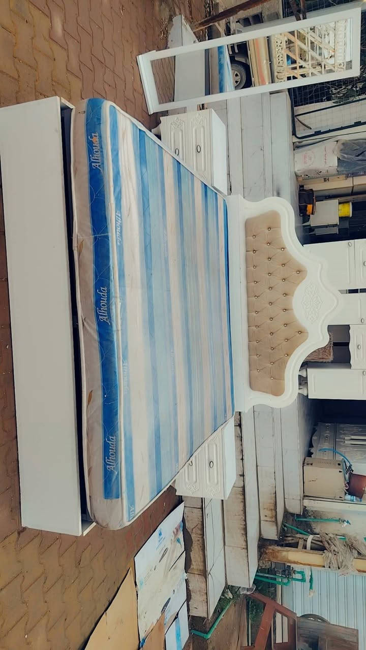 غرفت نوم نضافه فول ٨ قطع لاستفسار *********** وتساب خاص
