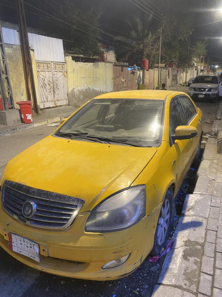 سلام عليكم جيلي موبل
موديل 13 مكينة بيها تبخير مكفوله من الضربه ملكطه خياسات 

السعر 28بيه مجال 
***********
