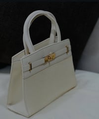 الكوالتي • توصيل للمركز • حجز خاص