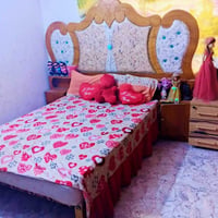 غرفه نوم للبيع ست ابواب للاستفسار الاتصال على الرقم 07724546522