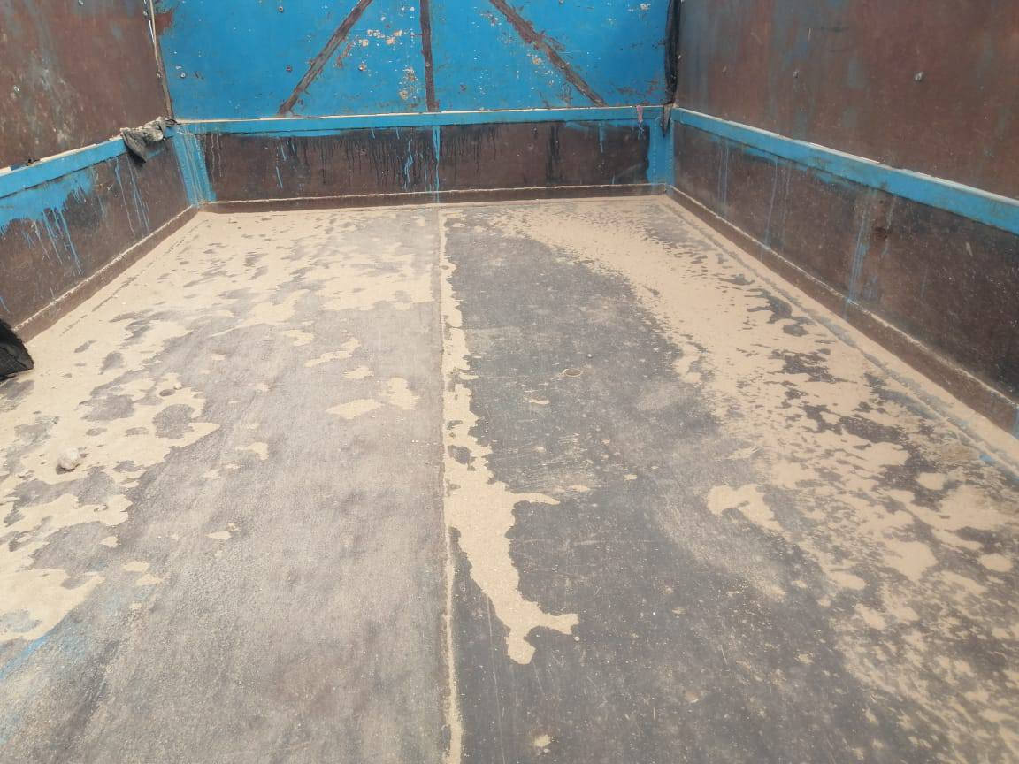 السلام عليكم يوجد عربانة فلوجية جاهزة على الشغل ما نقصها شي المكان القائم والشراي  يتفضل ***********
