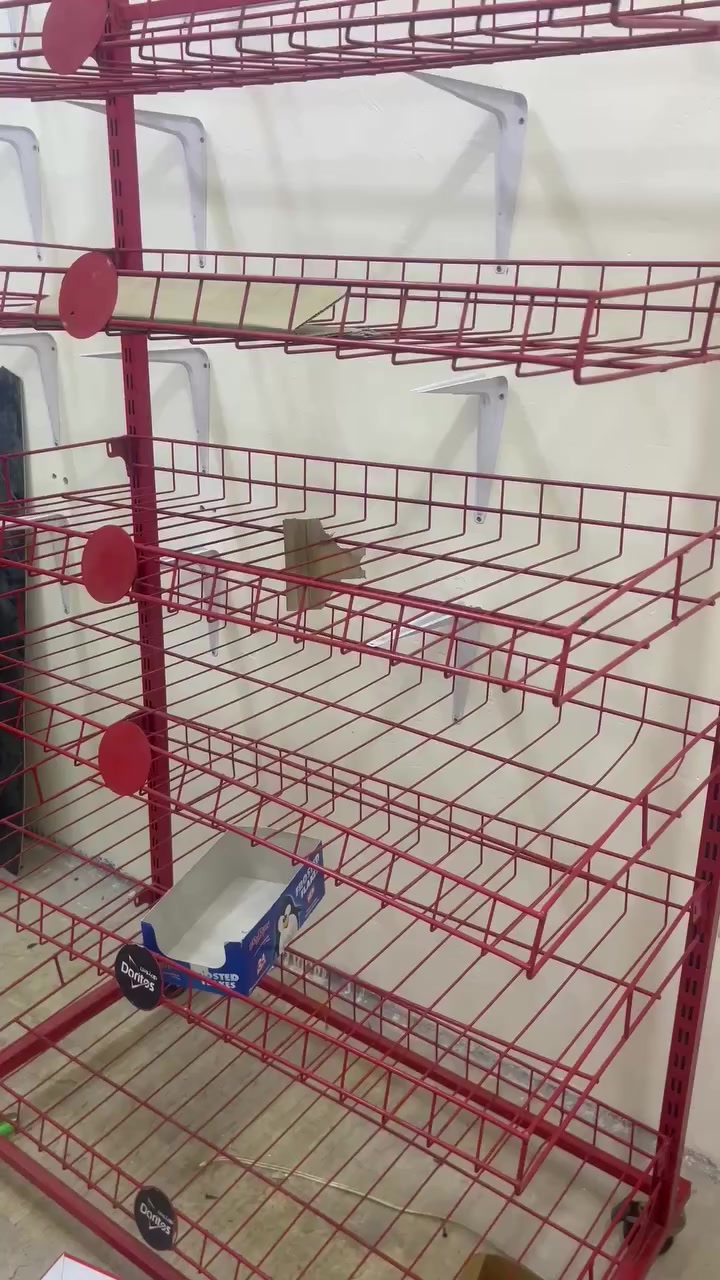 السلام عليكم عارضة وميس كاشير سله جبس حجم الكبير وسفينه مترين وعارضة مال جكاير مكاني بغداد *********** واتساب
