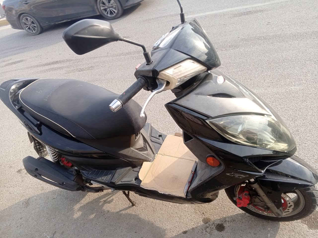 سلام عليكم ورحمه الله وبركاته اخواني الاعزاء موطور كايمكو ما باله بعده جديد تجي تفحص  يم اي مصلح يعجبك مكان رمادي شارع 20 وتواصل على واتساب ***********اني عارضه مليون وبيه مجال
