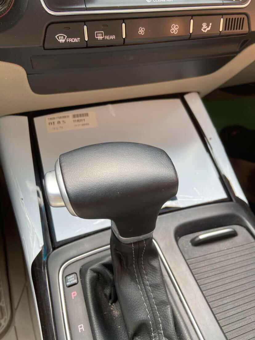 السلام عليكم البيع كيا سورنتو موديل 2020 خليجي ماشيه ٣٠ آلاف حقيقي سياره جديده وعل أيدي إستلام شركه الدوليه العراقيه مكفوله كفاله عامه حتى دعاميات بدون صبغ كفاله لا صبغ ولا تكحيل ولا رصعه ولا شخط ولا نكراش بصمات شركه كتلوكاته سبير مانزل موصفات الدوليه العراقيه
بصمه 
جلد 
هندريك بصمه 
صندوك كهربائي 
محركه ٣٥٠٠ ٦ سلندر 
٧راكب 
٣ قطع تبريد 
أوتو هولد 
سبورت 
إيكو
كراسي كهربائي 
شاشه أصلي 
أريل نفكيشن 
بصمه أبواب 
ثلاجه 
مري شفط وترحيب 
جي بي اس 
حساس امامي 
حساس خلفي 
كامره خلفيه 
لايت ٣ عدسات 
بك لايت لد 
فوول موصفات 
مكاني بغداد جديده رقمي ***********
