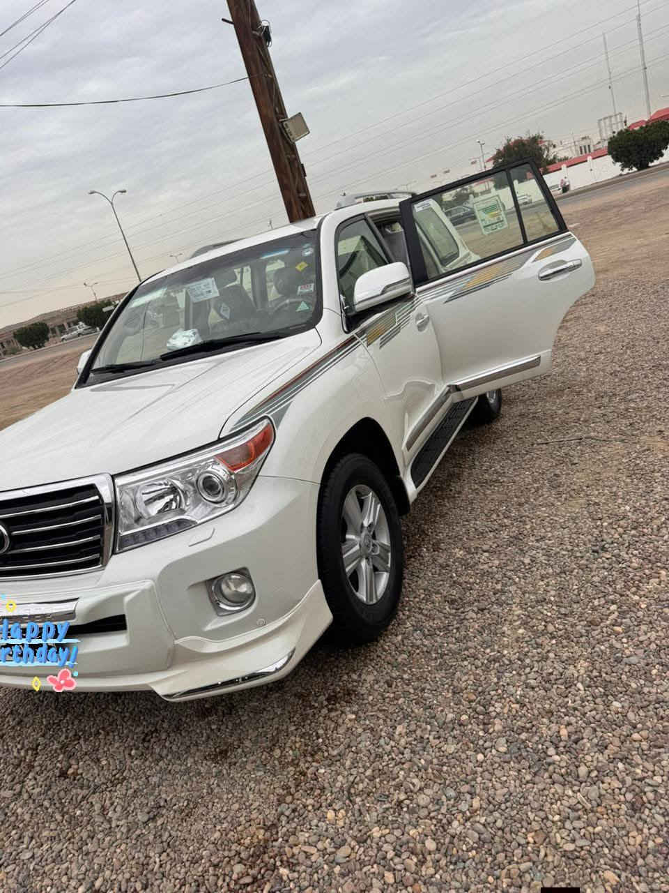 لسلام عليكم لا ندكروز 14بريم
مواصفات لبريم معروفه مكينه سته فول مواصفات رقمه اربيل بسمي 

مكان لسياره بابل 
لاستفسار ***********
