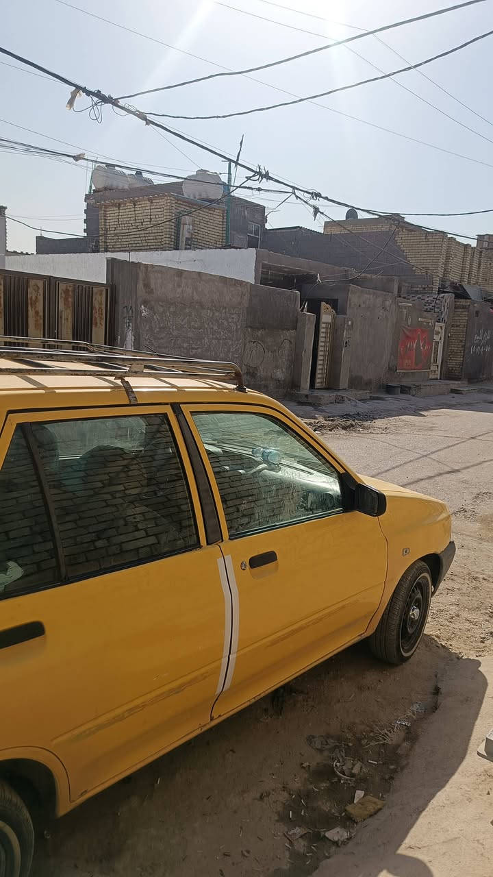 سلام عليكم سايبه ١٧سياره نضيفه مكينه وكير خير من الله عليها غرامات اوهيه 400تنزل من سعرهاا ٣٢,,,,*********** بغداد مدينه الصدر
