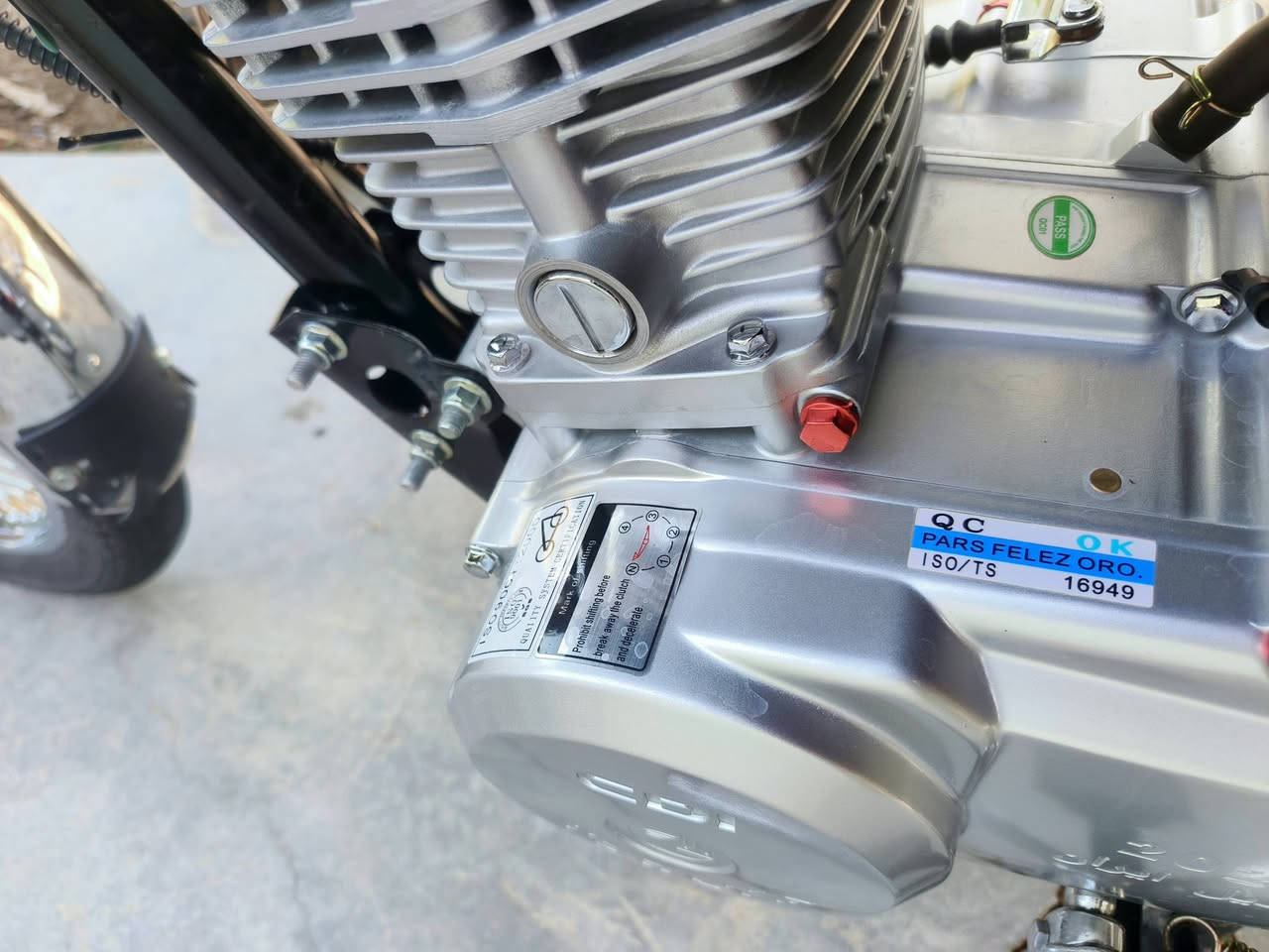 دراجه للبيع موديل 25
محرك(4) كير
اوراق كامله
كهربائيات كله شغاله 
لون /ماروني/
عنواني «صويره» 
لسعر ولتواصل خاص اوتصال ع لرقم ***********
