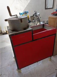 مكاين حب او شامية او عارضة كرزات او ميز خشب للبيع الشرايع يتصل على الر...