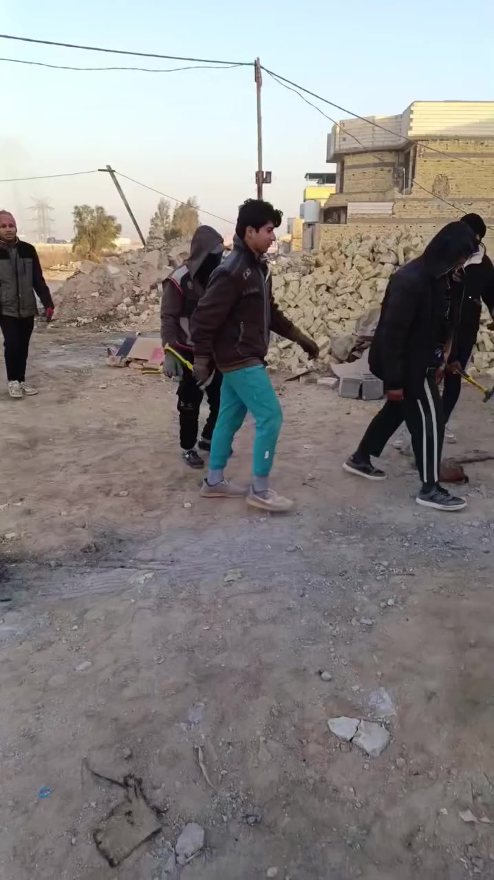 سلام عليكم نجار قالب نضيف نجاره وحداده حسب الطلب اسعار تنافسيه مناسبه شقل هندسه نضافه مصداقيه 
بناء هيكل كرستا وعمل
*********** احمدالعيداني
