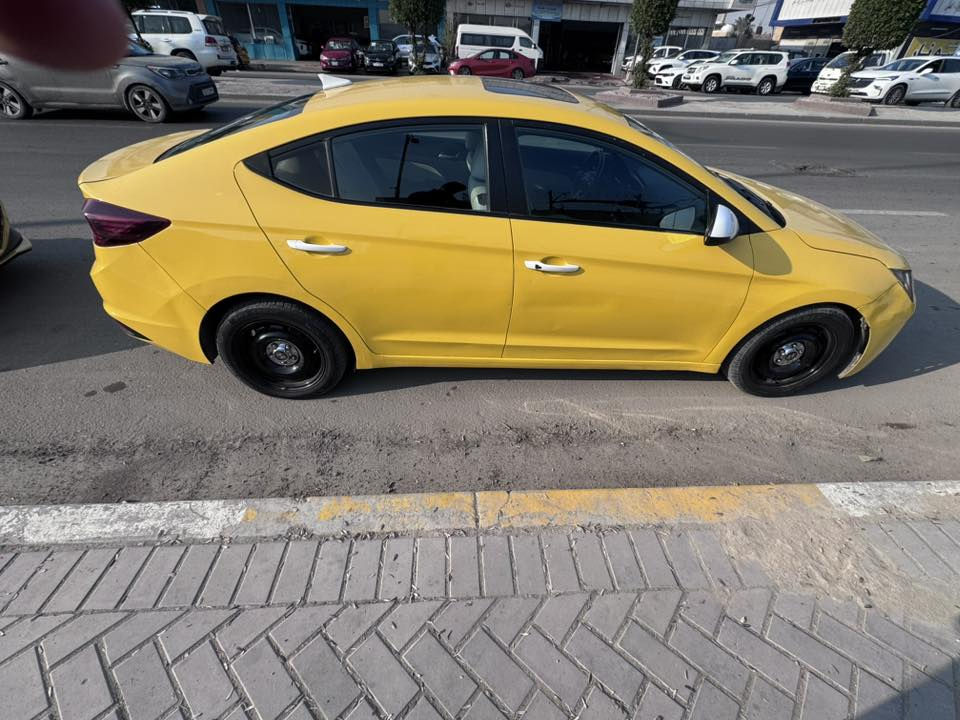 سلام عليكم سياره النترا موديل 2020 فول مواصفات كير AT محرك 2000دوش
فتحه
صمه
ترحيب يدات
تدفئه وتبريد كشنات
حادث موضح بل سونار
ماشية 137 الف
داخل ابيض
السعر 133 وبيه مجال
رقم بغداد
مدينه الصدر
***********
