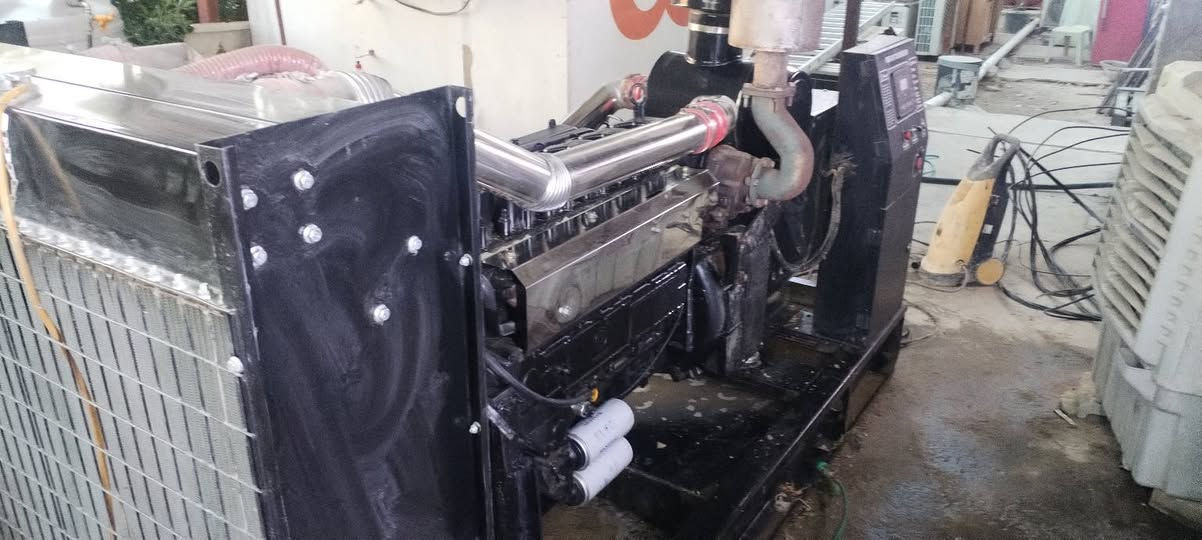 مولده البيع شتاير ١٢ بستم جديده مامشتغله قليل جديده كلش اوتو راس التوليد سنفور ٢٥٠ كيفي
بغداد الأمين الثانيه ***********
