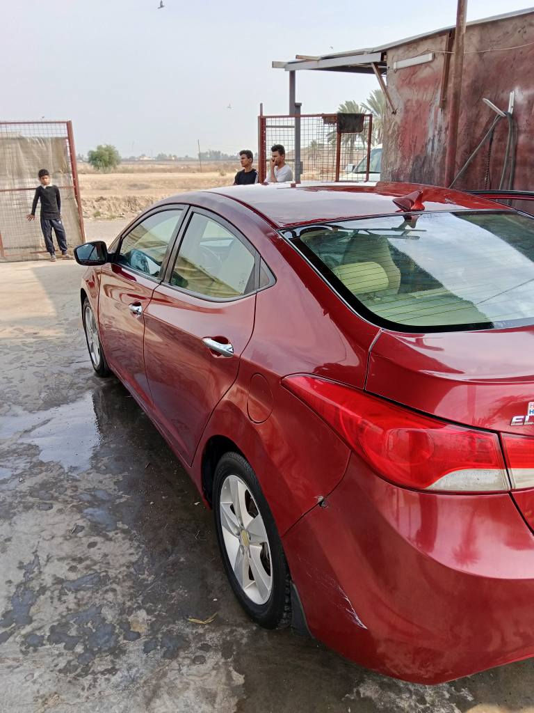 النترا 2011. بغداد وارد امريكي مصبوغه حزام كير ومحرك مكفولات تبريد ثلج صدر جديد
السعر 85 وبيها مجال
بغداد المحموديه 
*********** بغداد, العراق
