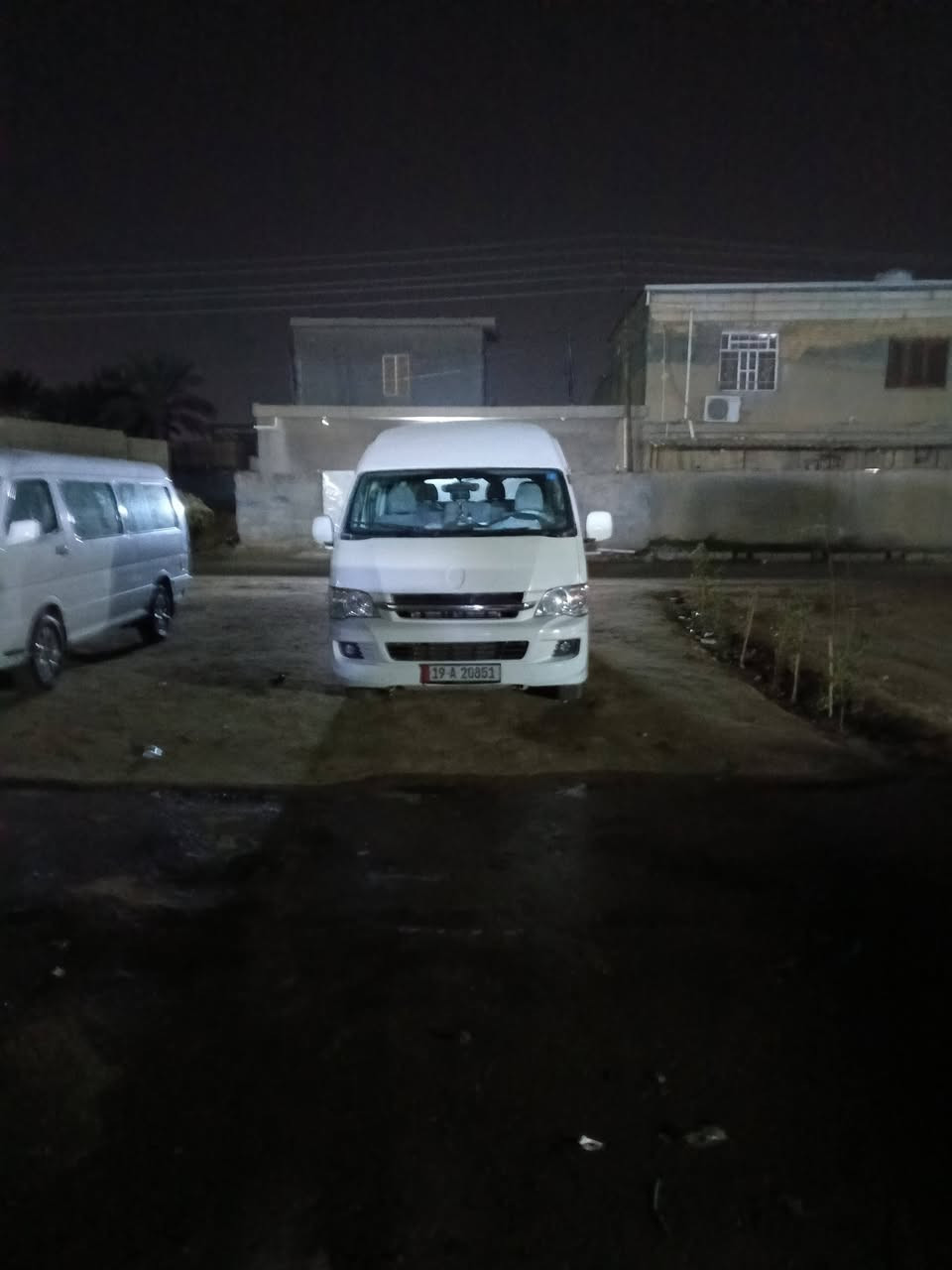 سلام عليكم ورحمة الله وبركاته جينبي عالي البيع سياره كير مكينه اكسل مكفول سياره  مصبوغه عام متجايه عله صفح الكصيره سياره 90وبيه مجال سياره مصفره غرامات هي ومرور ماعليه ربع دينار تحويل ثاني يوم رقم الهاتف ***********او ***********6
