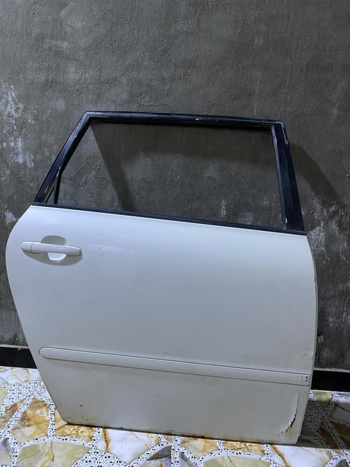 ابواب سيارة ابصم العدد 2 ( باب السدر + الباب الخلفي اليمين )
اللون ابيض

النظافه مثل ما واضح بالصوره

السعر 100

للتواصل ***********
