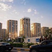 🏠 شقة للايجار في مجمع بوابة العراق السكني 🔑 🟢 مساحة 198m 🟢 3 غرف نوم 🟢...