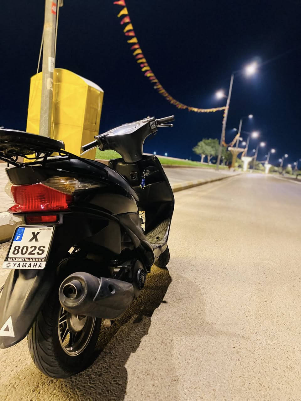 سلام عليكم ادرس حديث مامفتوحه مكينه
بيه خيط دخان 
السعر خاص ***********
