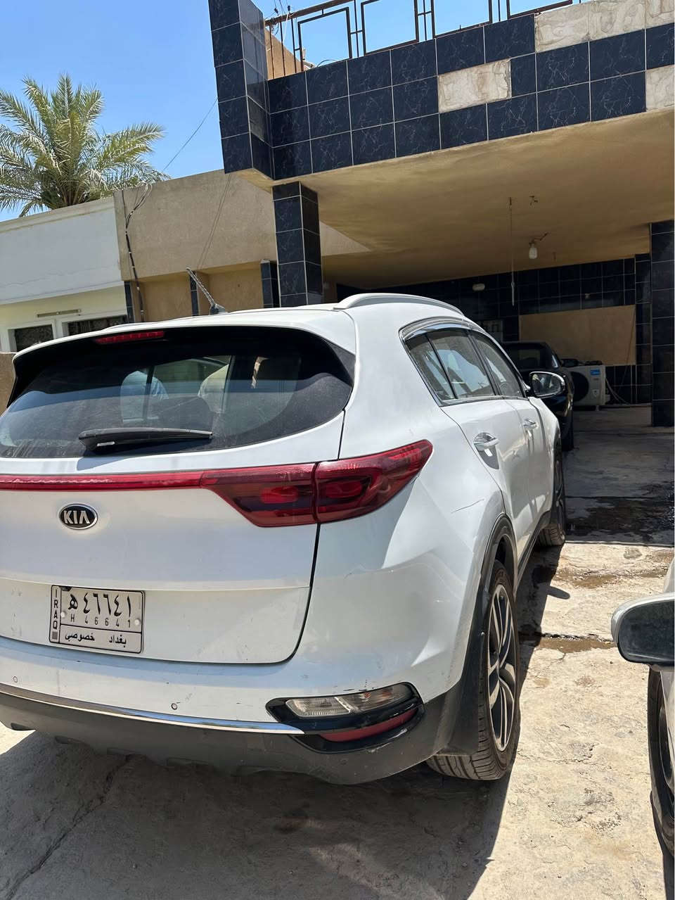 السلام عليكم 
سبورتج 2019 خليجي بدون صبغ وتبديل بيها طخات وشخوط 
محرك بي تبخير 
كير صدر تبريد مكفولات 
تخم تاير جديد 
رقم بغداد تحويل مباشر 
السعر :155 وبيها مجال بسيط 
مكاني البياع حي الاعلام 
رقمي *********** بغداد, العراق
