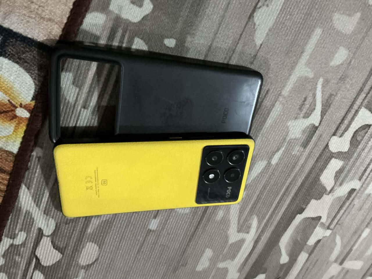 السلام عليكم ورحمة الله وبركاته 
خوان جهاز بوكو x6برو 5Gذاكره 512 ملحقاته كامل نضيف ما بي شي فقط شخوط خفيفه بخلفية الكامره ما الها اي تاثير سعره 340 مكان بغداد الشعب رقم ***********
