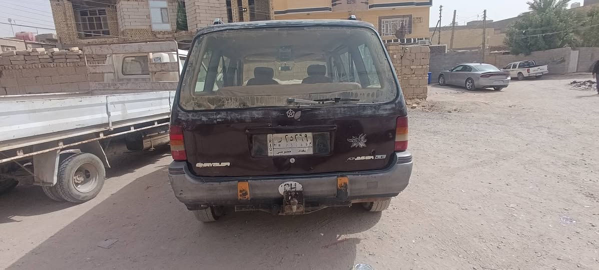 السلام عليكم 
سياره موديل 91 محور مكينه  
للستفسار ***********
