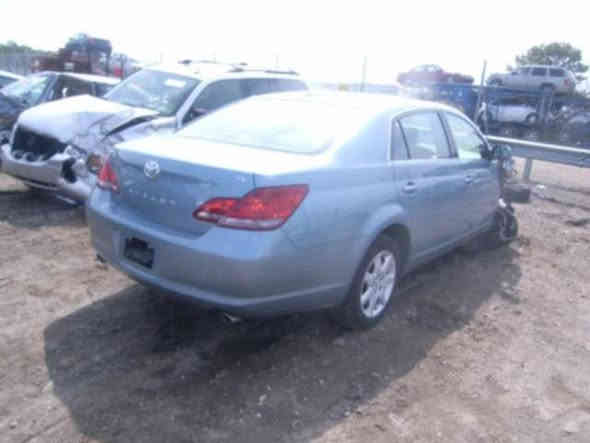 افلون للبيع
موديل 2009وراد امريكي بيهة جاملغين امامية مبدلة بلادي وبنيد مبدل ومصبوغ حادثة والسونار موجود بلمنشور بدون دواخل
مواصفات عادية
كير محرك تبريد بشرط
ماشية170الف ميل
السعر 125وبيهة مجال واذا مراوس بسيارة بحدود ال70ورقة هم اراوس
مكانهة الانبار القائم العبيدي
للاستفسار
***********
