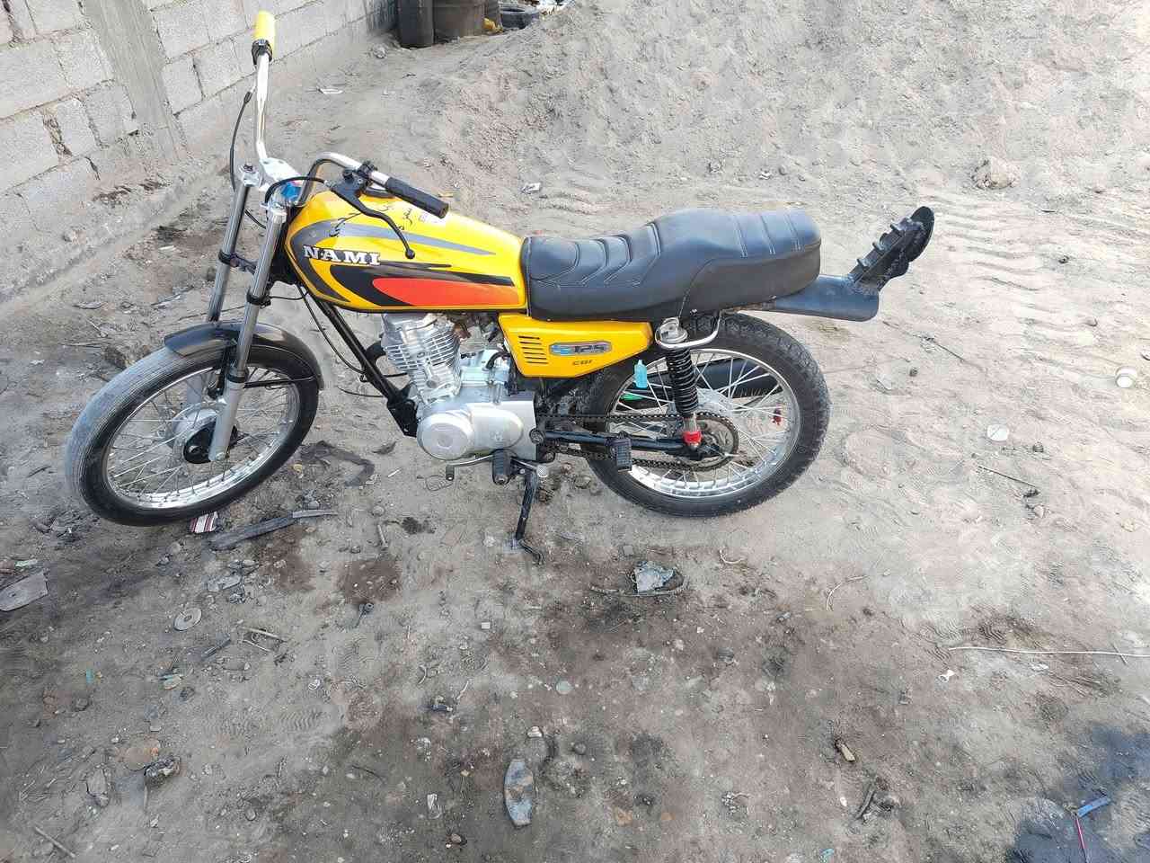 سلام عليكم نامه شلامجه موديل 24شاصي 20كلك سعر 500وبيها مجال مكان ابو غرق ***********
