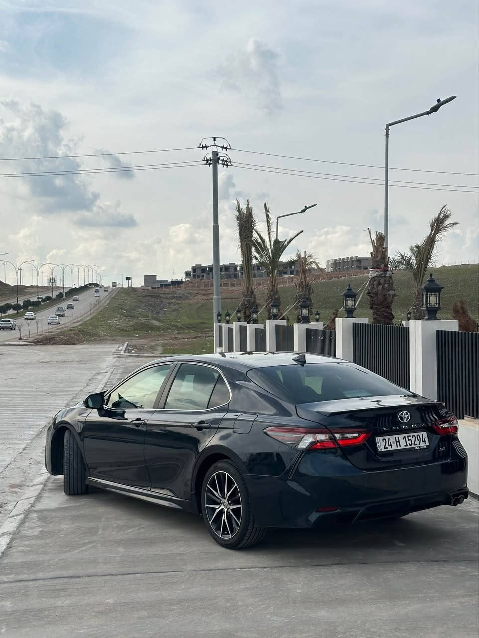 تيوتا كامري***********
SE
موديل/2021
سبغ/ بولند و جملغ وده ركه 
سعر بلاش 
رقم و سه نه وي جديد
تحويل غرامه شه رت
مواصفات SE
شاشه مه زن
حساس
رادار 
كاميره
كوشن جلد
كوشن كاره باي
ويل كروم
هه ر چار تا جديد
٣ گير 
تحكم ستيرن
تعديد سورعه
دوكمه ايكو سبورت
لايت زينو
رقم موبايل /*********** اكر, نينوى
