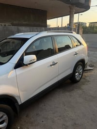 سورنتو ٢٠١٤ • ماشي ١٦٨ الف • كفاله عامه