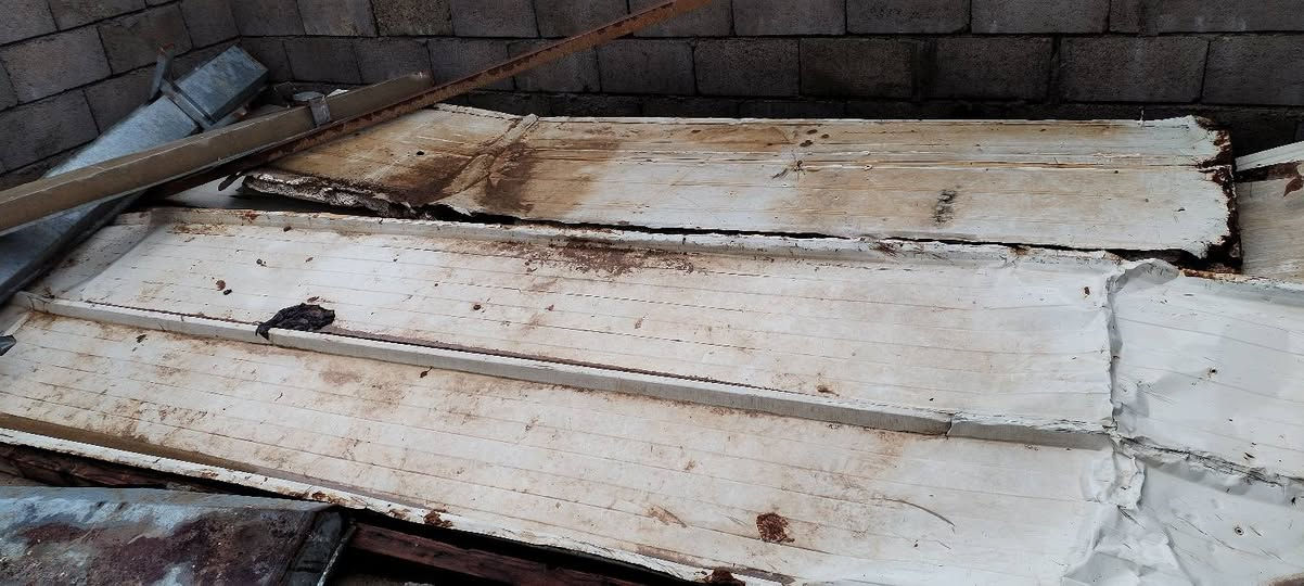 سلام عليكم عندي ذني صندويج 5قطع لبيع ثلاث3اطوال اثنين اشويه اقصار
كدام العين ادفع سعر اعجبني ابيعك
موصل ايمن 
***********
