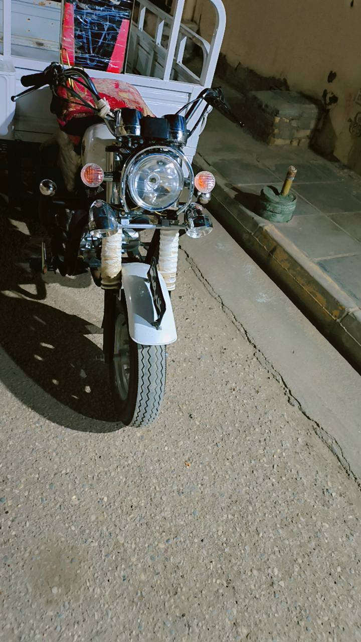 السلام عليكم ستوته موديل 20  الستوته وكيل المكينه جديده توني شاده التواير ابو الخضه   الكهرباهيات كلهن شقاره  الستوته كفاله عامه من الحيم والخياس ‏‪***********‬‏ بيه واتساب وخاص متواجد السعر خاص
