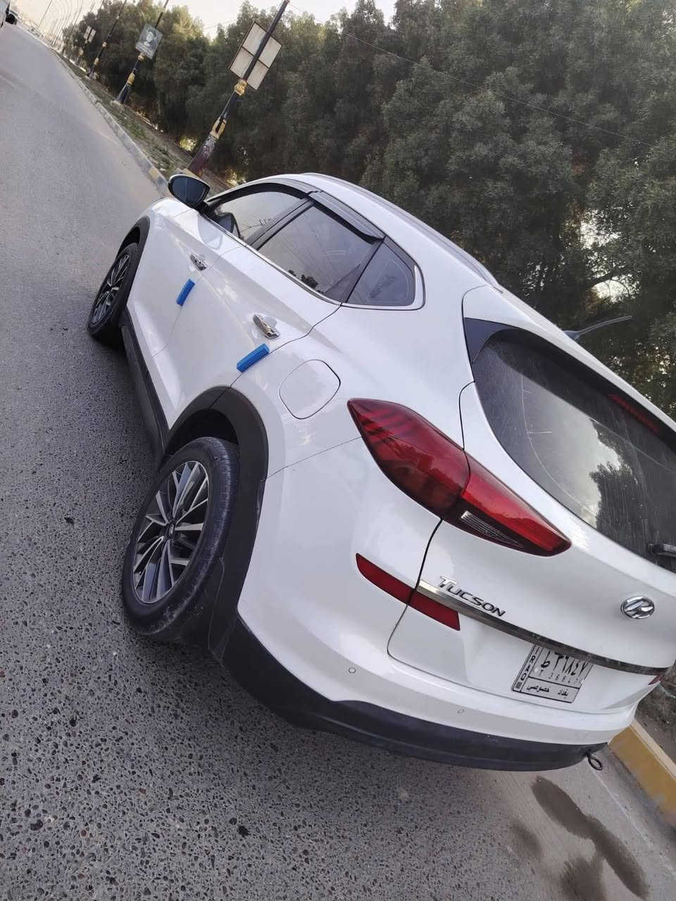 سلام عليكم سياره نوع توسان موديل 2020خليجي فول مواصفات عده البنرامه بصمه شاشه كامره حساسات تحكم ستيرن جهتين خمسه ويل كب خمس عدسات  شاير مري تحكم مري كشنات كهرباي جلد تدفاه تبريد تبريد قطعتين كفاله كير مكينه حداديه تخم تاير تبريد مكفوله من ضربه او تبدي عده قطعه وحده كلير اثر شخط بصيط العنوان كربلاء السعر184 بها مجال حق الجيه رقم. ***********  الهاتف
