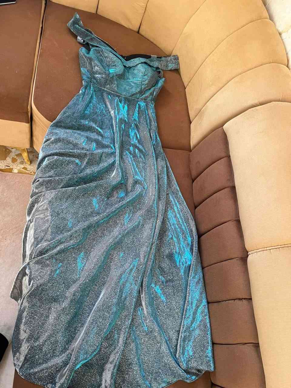 بنات فرصه الكم للرايده تشتري تدزلي صوره فستان الي عجبها سعر واحد ٢٠ ونبي بلاش وموسعرهم مستعجله عليهم


**إذا كنت صاحب هذا الإعلان وتريد حذفه لأي سبب، رجاءا أرسل رسالة إلى الدعم الفني**