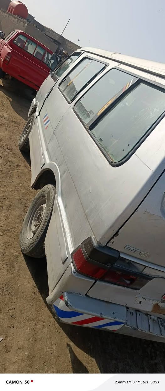 سياره بسته موديل 94 رقم ديالى سنويه مجدده سنه 28 مصفر خط وبحث وغرامات مصبوقه  اثر جراد مكفوله وكير واكسن صدر جديد تخم تايرات سعر 35 وبيه مجال قليل مكان كوت مركز محافظه ***********
***********
