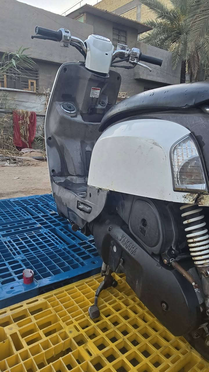 السلام عليكم عندي دراجه بوليسي نظيفه محرك ما مفتوح موديل ٢٠١٠ بـ ٧٠٠ وبيها مجال بيع مستعجل العنوان كربلاء الرقم *********** اتصال على هذه الرقم
