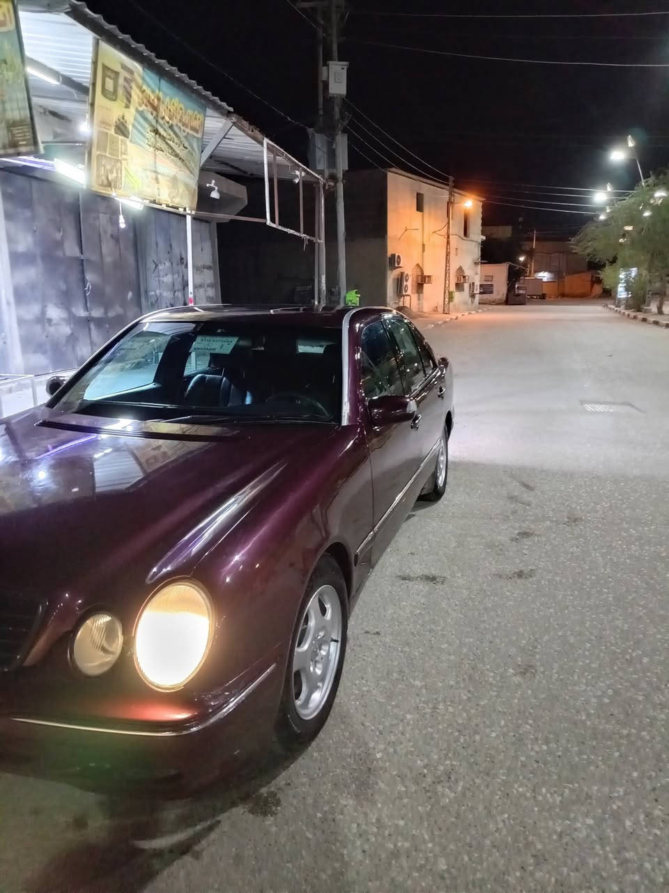 ***********
سلام عليكم مارسدس ارش ونص لبيع محرك V 6 مكان بصره سعر خاص مديل 99
