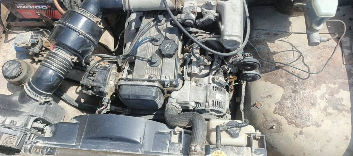 سلام عليكم واز للبيع موديل ٨٨ نضيفه محركهة و كيرهة فول 
موجود ماسنجر او واتساب ع لرقم ***********/‏‏‪***********‬‏
