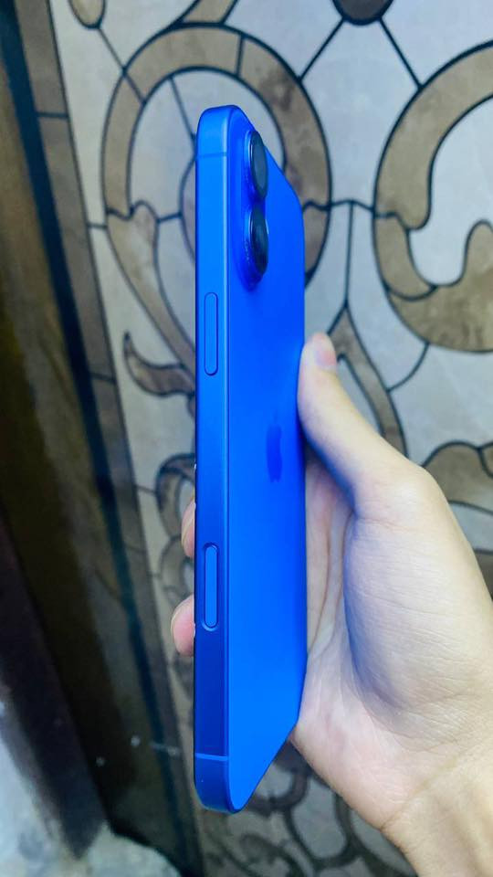 سلام عليكم جهاز للبيع فقط ايفون 16 بلاص
جهاز وتر بروف 
ذاكره 128
بطاريه 100
كامل ملحقاته 
جهاز شخطه مابي 
سعر 900 بي مجال
مكاني بغداد مدينه الصدر 
للاتصال فقط واتساب 
***********
