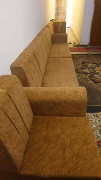 كنبة • للبيع • تواصل خاص